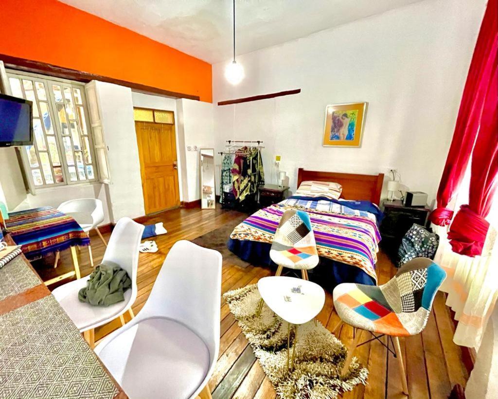 מלון Blue Door Housing Historic קיטו מראה חיצוני תמונה